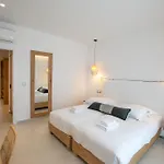 The George Mykonos