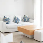 ホテル The George Mykonos