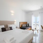 The George Mykonos