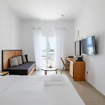 The George Mykonos ホテル 4*