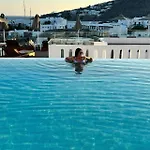 The George Mykonos ホテル 4*