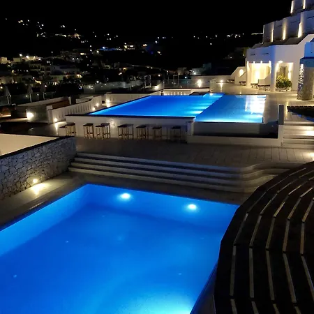 The George Mykonos 4*