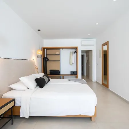 The George Mykonos 4* Platys Gialos (Mykonos)