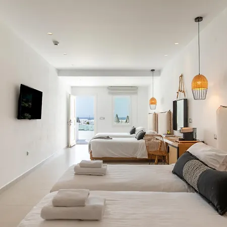 The George Mykonos