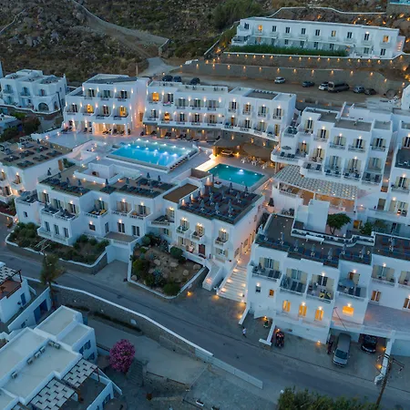 The George Mykonos 4* Platísz Jalósz