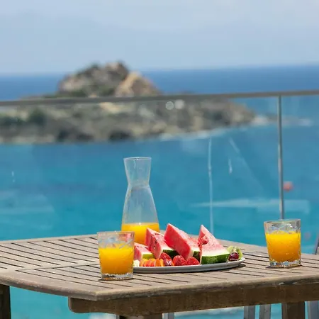 The George Mykonos
