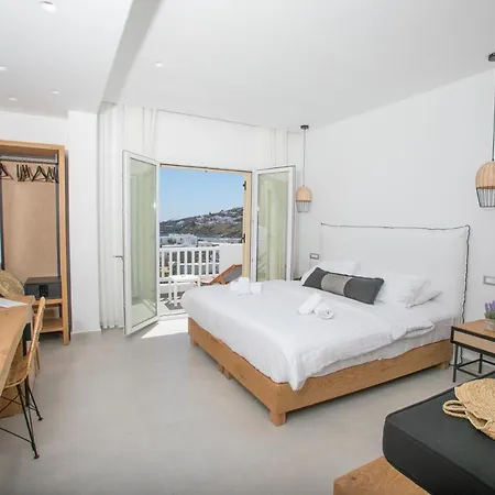 The George Mykonos Platis Yialos