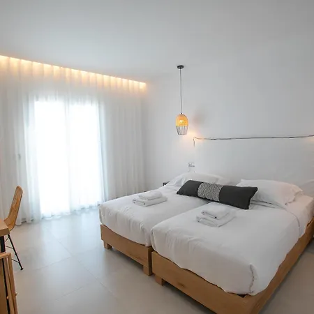 The George Mykonos