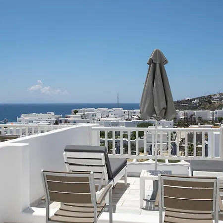 Отель The George Mykonos 4*