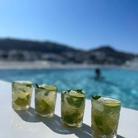 The George Mykonos Πλατύς Γιαλός