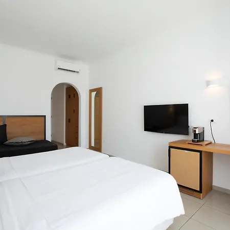 Hotel The George Mykonos 4*