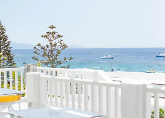 The George Mykonos Hotel 4*